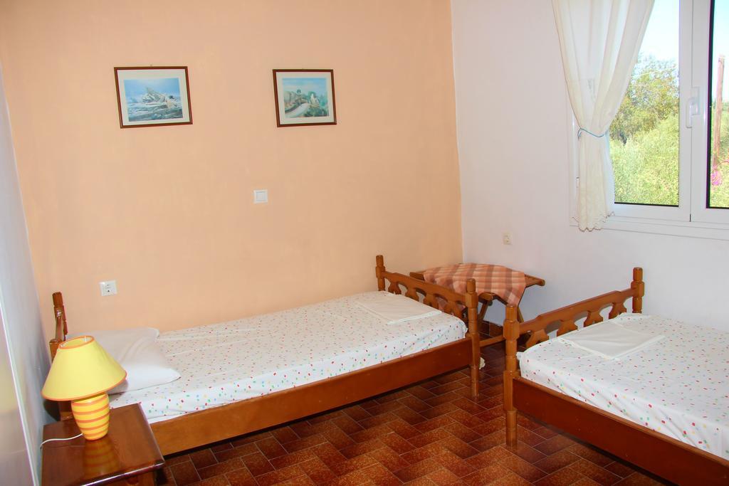 Eleni Houses Kompoi Экстерьер фото